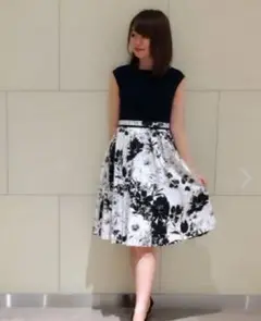 ストロベリーフィールズ フラワーワンピース 花柄ワンピース 黒 ブラック
