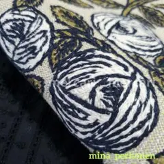 ミナペルホネン⚮̈rosy ベージュ　⚮̈刺繍生地　はぎれ*126