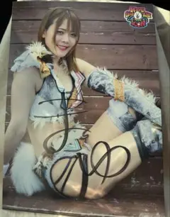 女子プロレス　マリーゴールド　直筆サイン入りポートレート　岩谷麻優　29