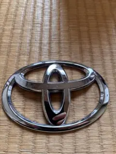 トヨタ エンブレム メッキ仕上げ