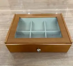 木製コレクションボックス ガラス蓋付き