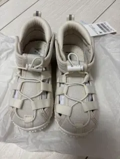 petit main 水抜きサンダル 水陸両用 16cm