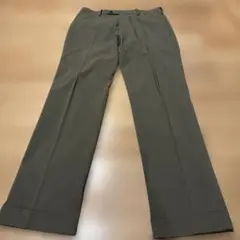 【美品】UNIQLO 感動パンツ　ウルトラライト　オリーブグリーン スラックス
