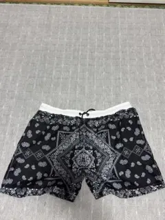 バンダナ柄ショートパンツ 黒/白