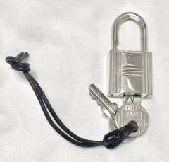 【値下げ済み】エルメス HERMES 南京錠 鍵 パドロック