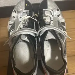 ミズノ クロノインクス9