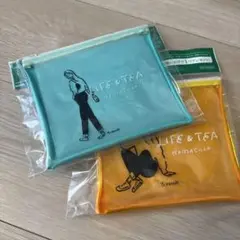 生茶　ポーチ　セットになります。