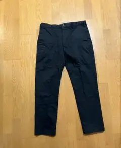UNIQLOチノパン スリムフィット【XL】黒