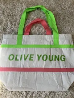 Item thumbnail for item 8b89baca-0b03-4644-add5-e2aa2940bf42