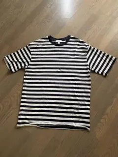 COS ストライプ 半袖Tシャツ