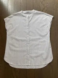 LES MUES ストライプ ボタン付き 半袖シャツ Sサイズ