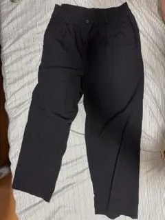 GU 黒 スラックス Mサイズ