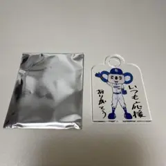 ドアラ　アクリルストロータグ　新品