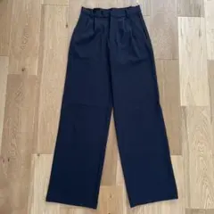 ストレートワイドパンツ