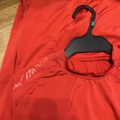 Mizuno レッド 長袖 アンダーシャツ