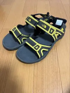 【超美品】The North Face スポーツサンダル ブラック/イエロー