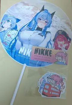 c106 コミケ NIKKE ドロシー ステッカー　うちわセット