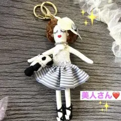 【新品✨✨】ルルベちゃん　ドールチャーム　パンダちゃん連れてお散歩♡ 約16cm