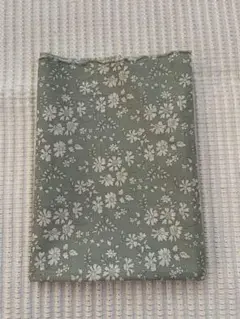 リバティ　生地　カットクロス　カペル　グリーン系　53×35センチ