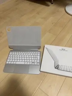 Magic Keyboard 11インチiPad Pro(M4)MWR03J/A