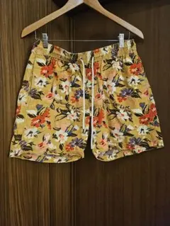 RVCA ルーカ 花柄 ショートパンツ サーフィン　M ハイビスカス