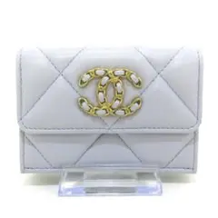 シャネル 3つ折り財布美品 CHANEL 19