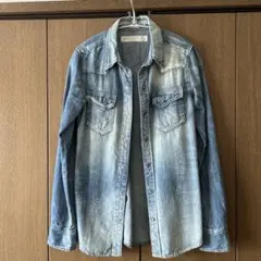 デニムシャツ