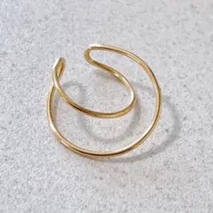 美品 ESTELLE エステール K10 イヤーカフ