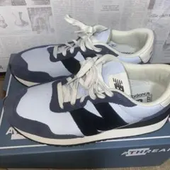New Balance スニーカー