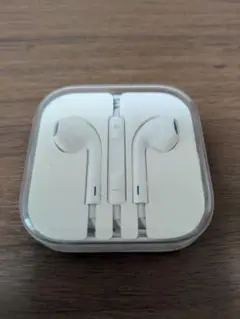 【新品☆送料込】iPhone純正品 イヤホン ジャック式 ホワイト ケース付き