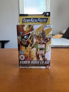 新品未開封　ライダーキックスフィギュア　仮面ライダーエグゼイド　ムテキゲーマー