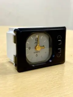 バ*ナ様 希少　ジムニー　純正　アナログ時計 JECCO QUARTZ バ*ナ様 希少 ジムニー 純正 アナログ時計 JECCO QUARTZ - メルカリ