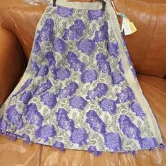 seta ichiro 花柄スカート