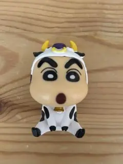 クレヨンしんちゃん　牛　ミニ　フィギュア
