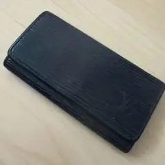 ルイヴィトン　キーケース　エピ　黒