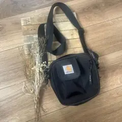 Carhartt ブラック ショルダーバッグ