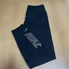 ナイキ　レギンス ブラック　Mサイズ