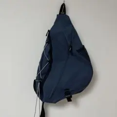 Shelter ななめかけバッグ　ボディバッグ　ワンショルダーバッグ　ネイビー