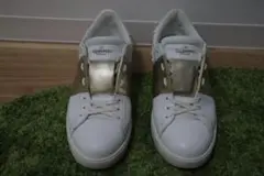 VALENTINO スニーカー ホワイト　ネイビー　メンズ　ヴァレンティノ