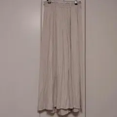 ワイドパンツ　オフホワイト　Mサイズ