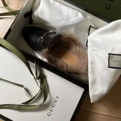 GUCCI ファー付きスリッパ