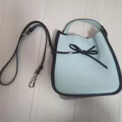 チャールズアンドキース　ハンドバッグ