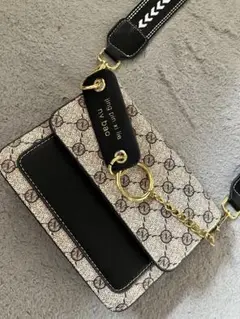 モノグラム柄ショルダーバッグ ノーブランド品