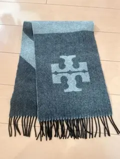 トリーバーチ マフラー 中古品