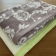 Item thumbnail for item 1439150a-bc00-4b9b-a8c0-2f22bb04acd7