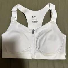 NIKE スポーツブラ XSサイズ 白