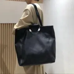 イアパピヨネ 樹脂ハンドル2wayトートバッグ Lサイズ