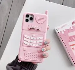 iPhone ケース シリコン ピンク Y2K 戦慄かなの