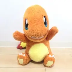 ポケットモンスター めちゃでかヒトカゲぬいぐるみ