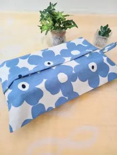 ボックスティッシュカバー(北欧フラワーくすみブルー)